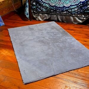 Faux Rabbit Fur 4'x6' Rug